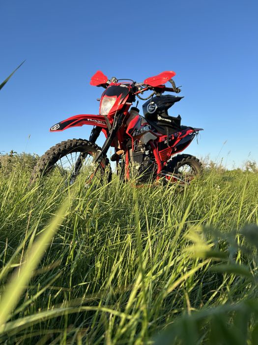 Hasky f5 250 на полном ходу