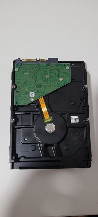 HDD Seagate IronWolf 4TB  – NAS/Server – 100% Health, ca nou!