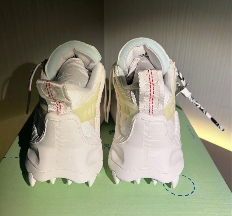 adidasi off white odsy 1000