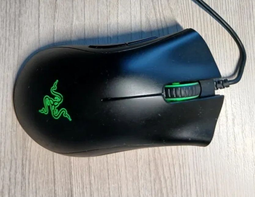 Игровая мышь Razer DeathAdder Essential