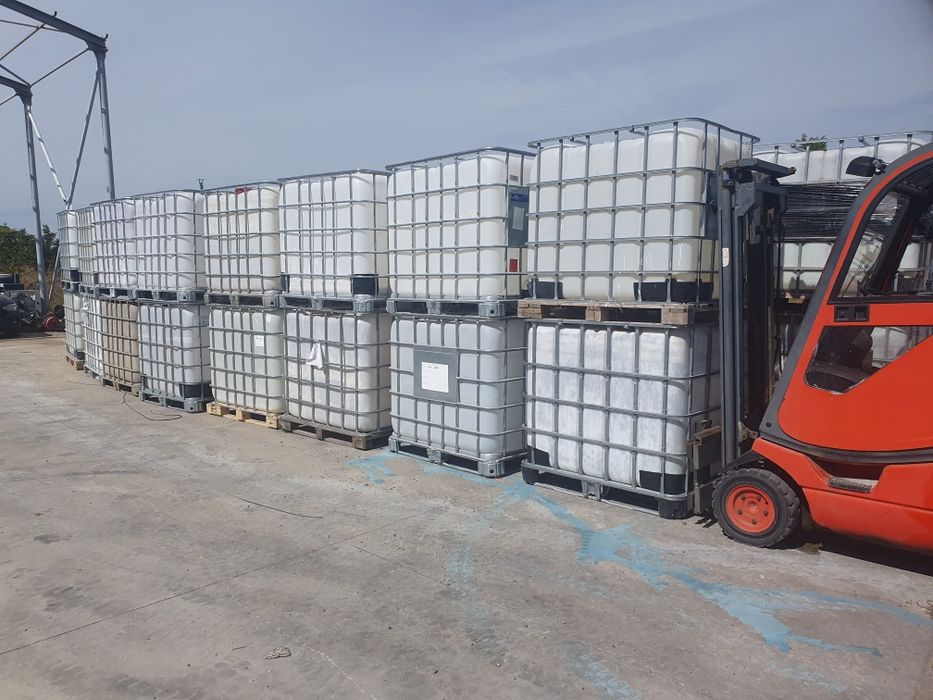 Cuburi IBC, 1000 litrii, rezervor apa, combustibil, fosa