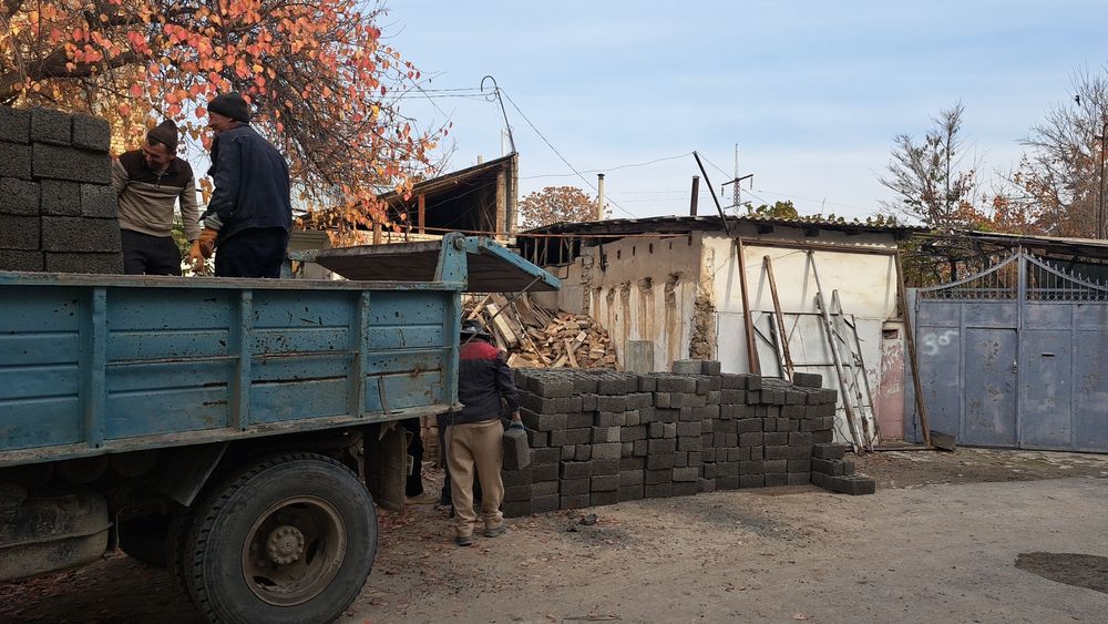 Арзон нархлада Зил квадратда Клинец,Шебень,Кум,Турпок даставка киберам
