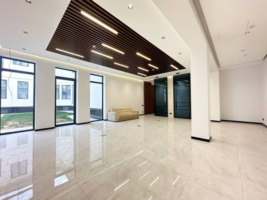 Буз базар | ул.Сайрам - Продается нежилое помещение/Здание 600м2