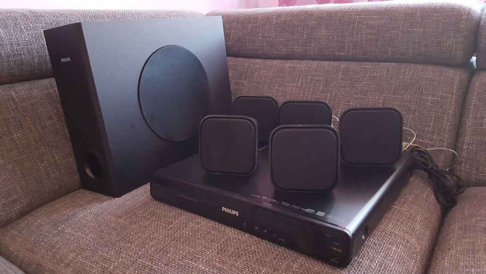 Home Cinema PHILIPS 5.1 – Ca Nou – Control din telecomanda TV -HTS3270