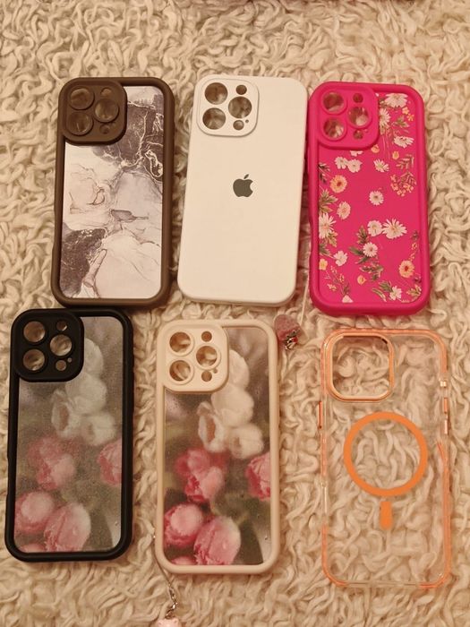 iPhone 16 Pro Max, нов + 8 калъфы