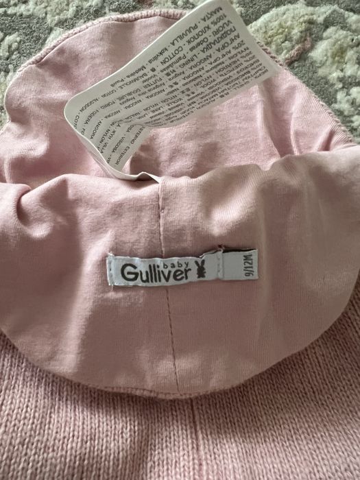 Продам шапку-шлем на девочку