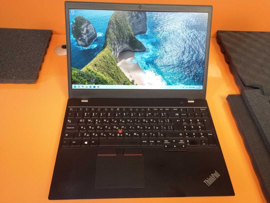 Лаптоп Lenovo ThinkPad L15 i3-10110, 8GB, SSD 256, камера Win 11 USB-C