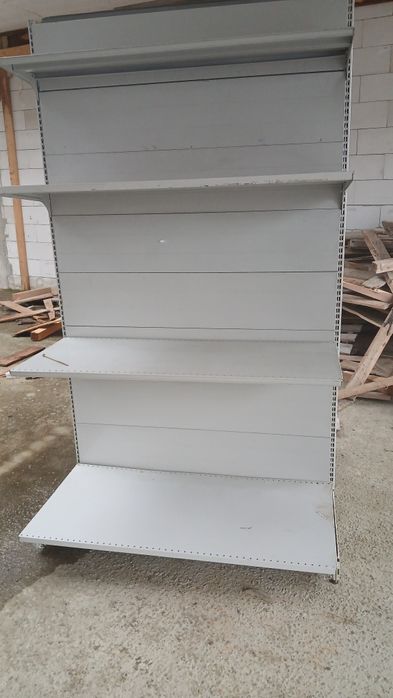 Rafturi metalice profesionale pentru supermarketuri