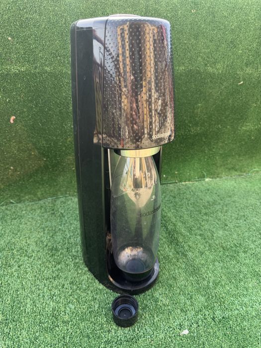 Уред за газиране Soda Stream с бутилка газ