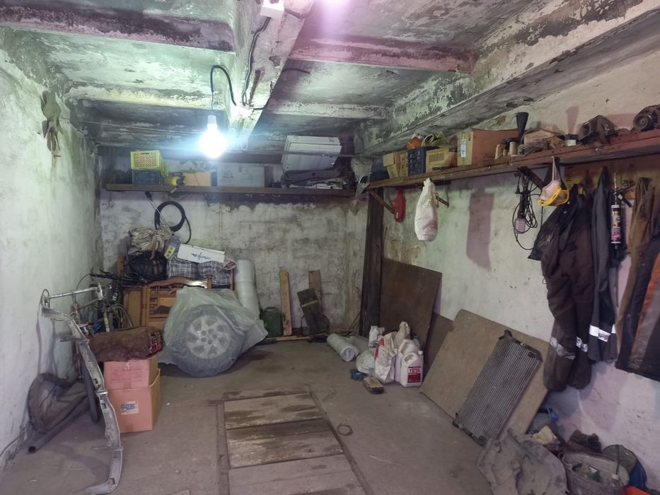 Продам гараж 1 обществе 33 ряд!
