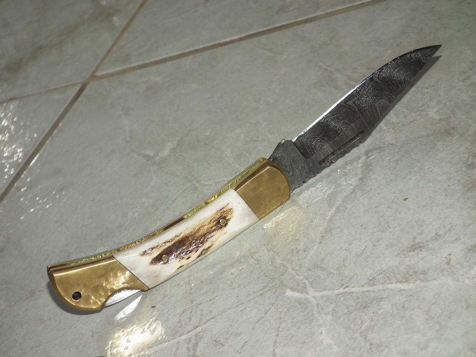 Briceag handmade stil Buck 110 plásele corn de cerb otel damasc