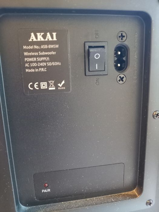 Саундбар  Akai  на една година.