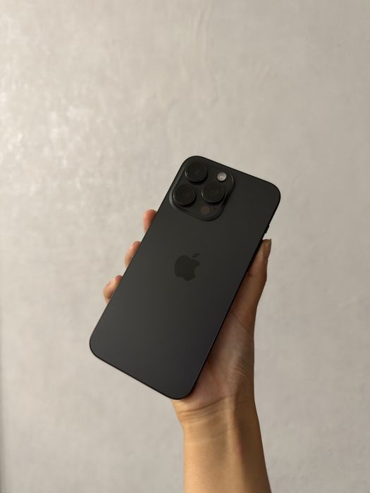 iPhone 15 Pro Max