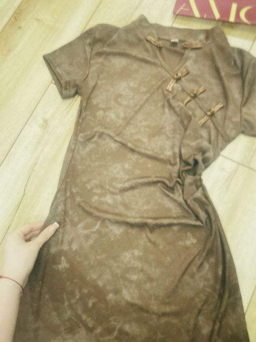 Стильное коричневое платье AMORE