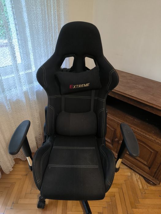Vând scaun de gaming Extreme