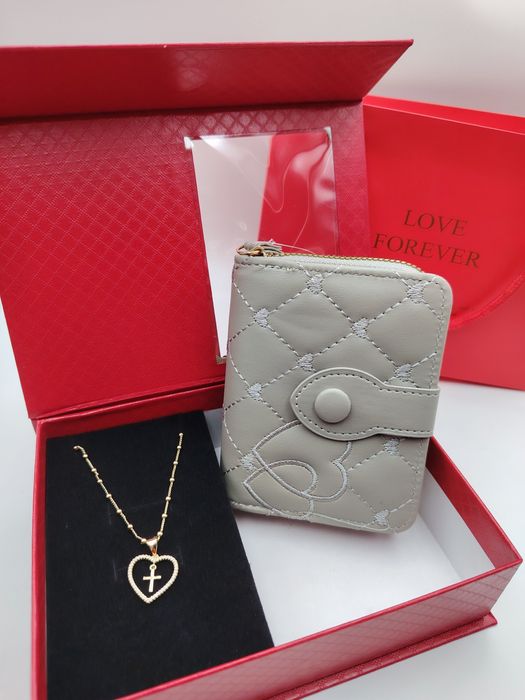 Cadouri speciale 8 martie