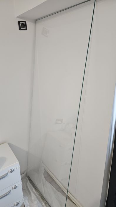 Sticla securizata dus