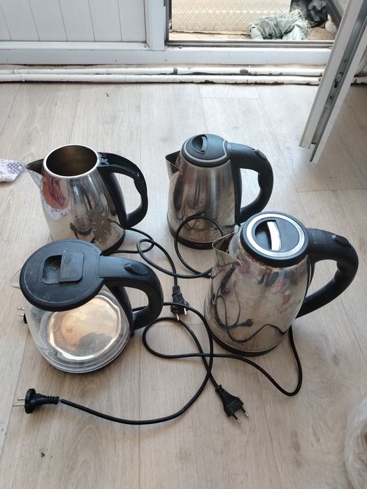 Продаётся электро чайник