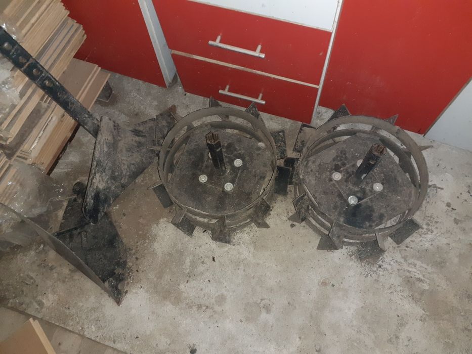 Vand scule gradinarit si constructi