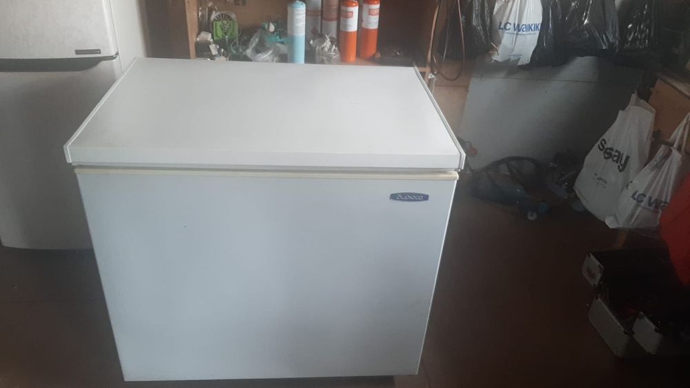 Продам морозилку