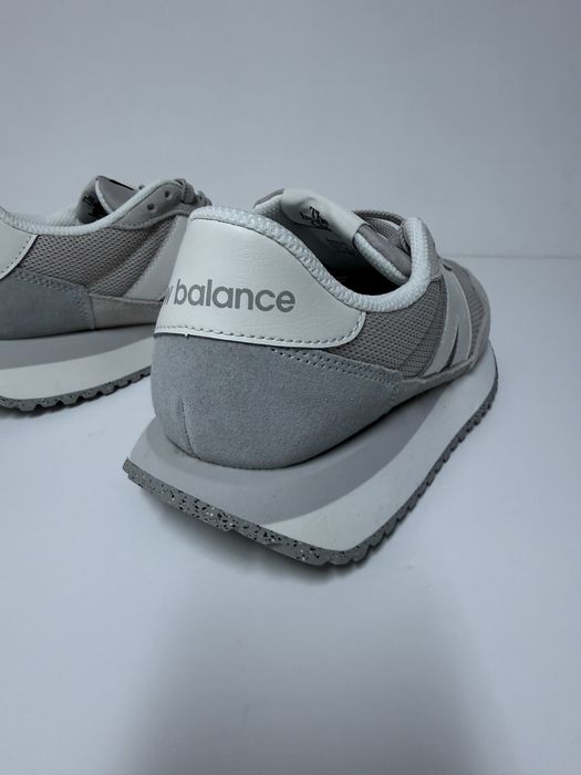 Adidasi New Balance marimea 39,5 noi, originali