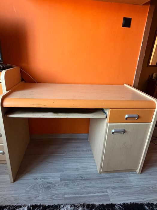 Обзавеждане за стая