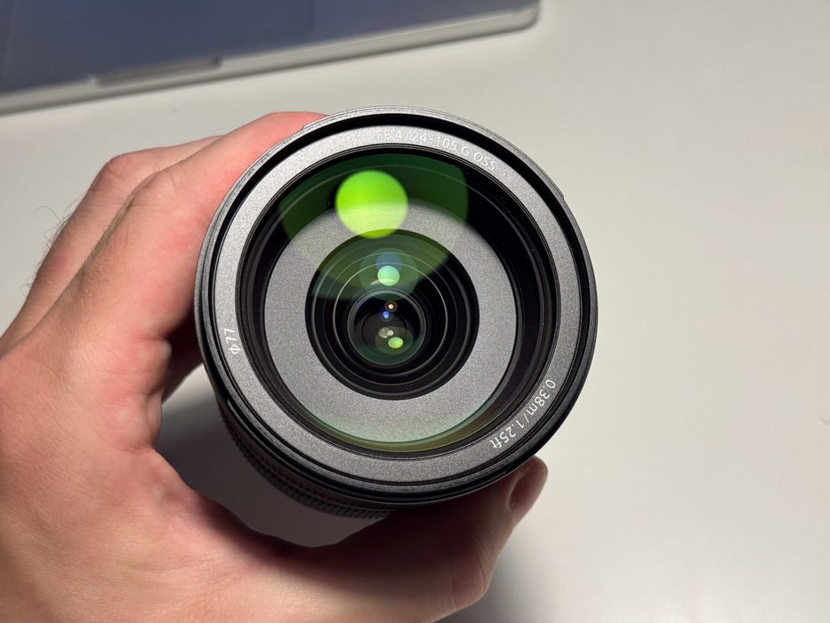 Объектив Sony 24-105 G OSS F4