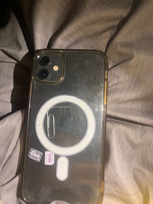 Базовый IPhone 11
