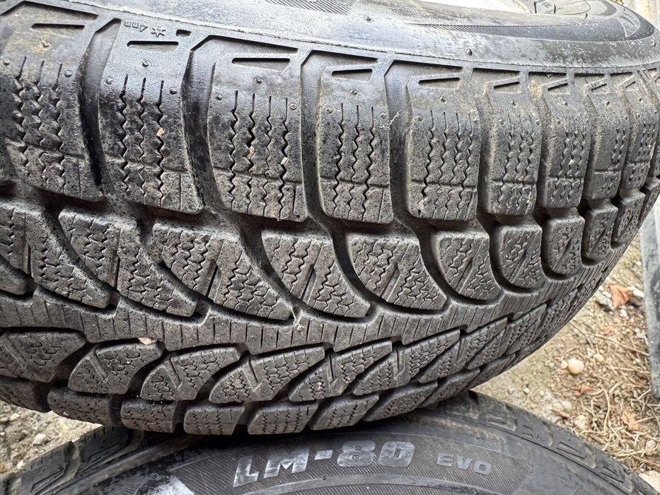 Джанти с зимни гуми Subaru