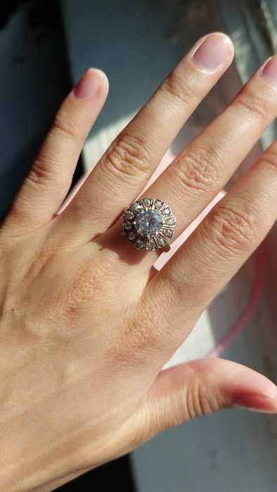 Серебряное кольцо