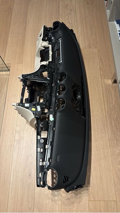 Plansa Bord Mercedes C CLE W206 W236