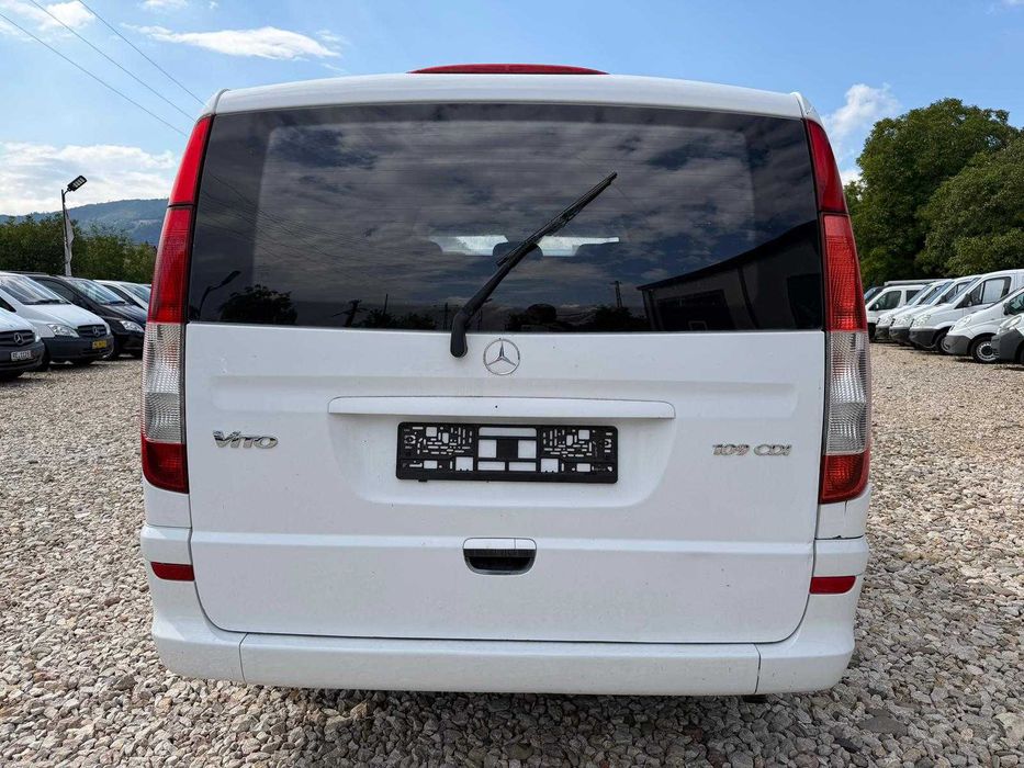 Mercedes vito 5 locuri 4200 e