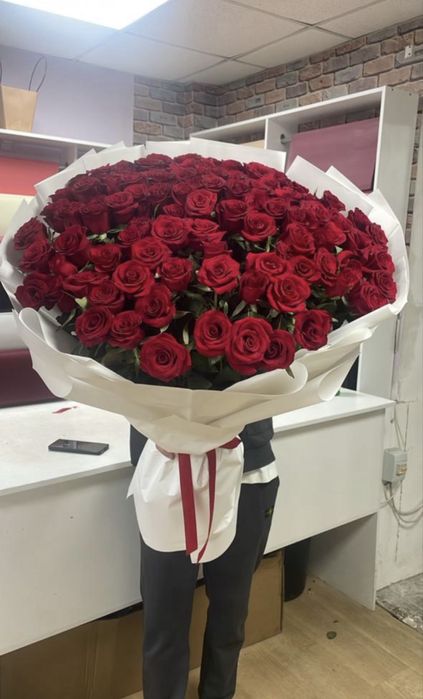 101 роза 27000тг!