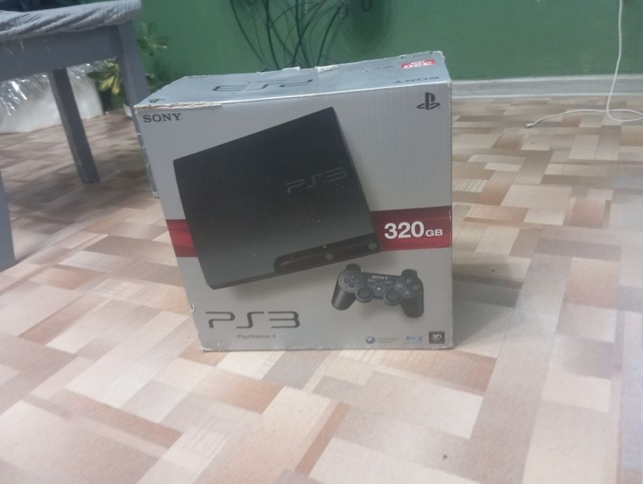 Плейстейшен 3 в хорошем состояние