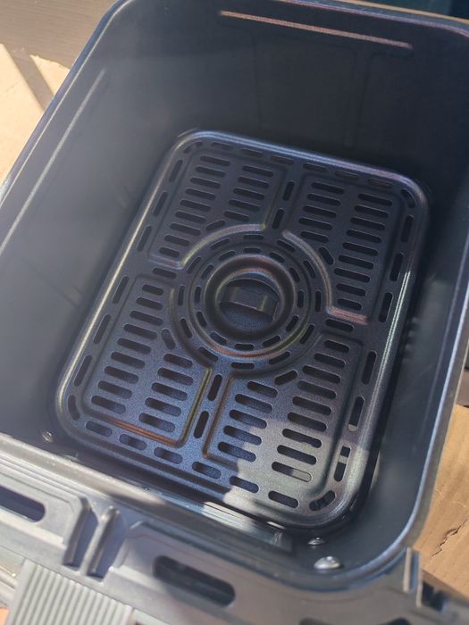 Cosori dual 8.5l air fryer ЗА ЧАСТИ