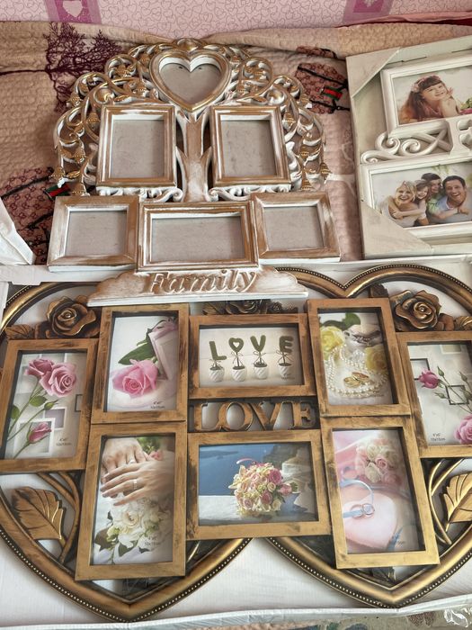 Фото рамки разные!