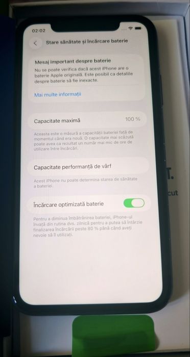 Iphone 11  baterie 100% neverlocked Garanție 2 ani