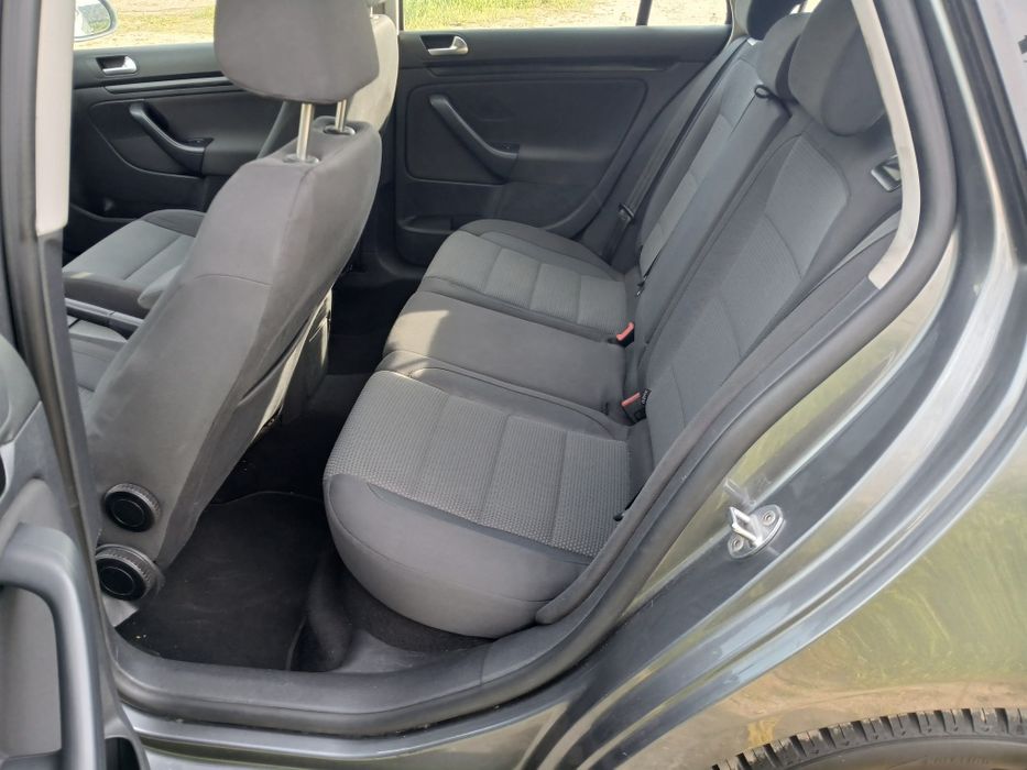 *Vw golf 6 Style 1,6-mpi*