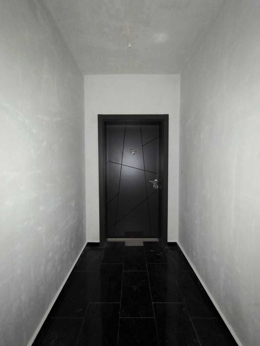 Продава се Тристаен апартамент в Пловдив, Кючук Париж - 111 кв.м за 712 €/кв.м - Снимка #2
