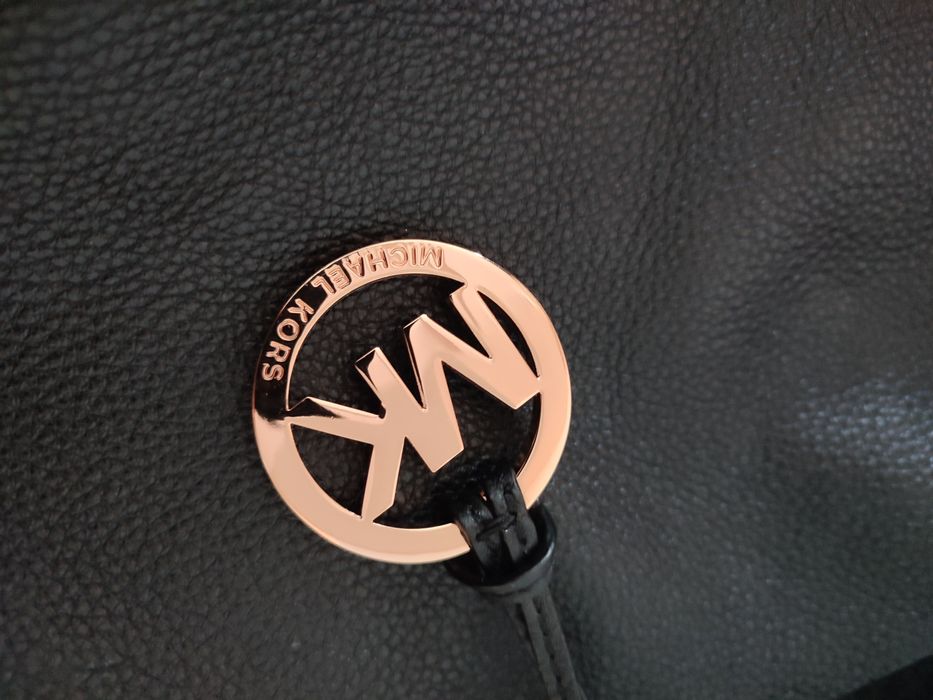 Michael Kors оригинална дамска чанта естествена кожа