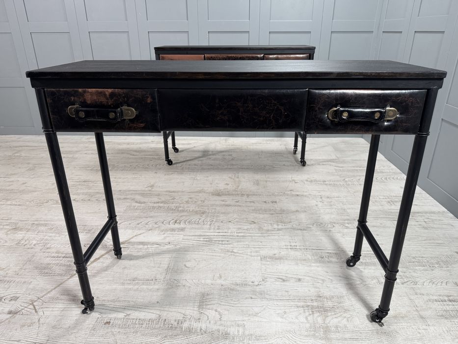 Конзолни маси в индустриален стил Р472