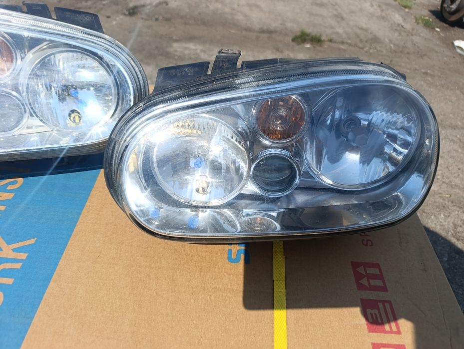 Фарове Фолксваген Голф4 / VW Golf 4