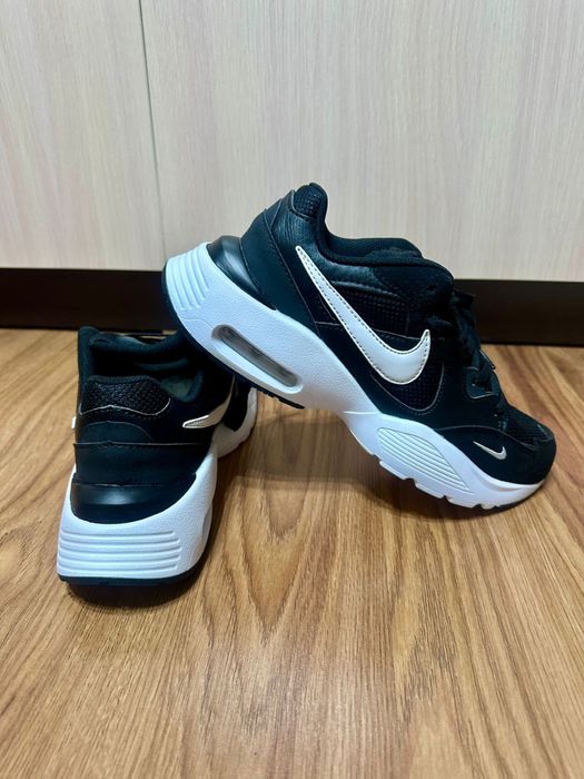 Кроссовки Nike оригинал