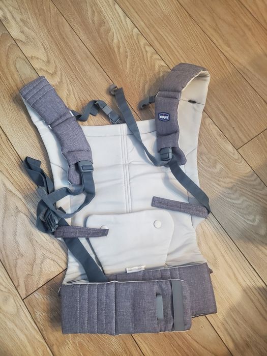 Marsupiu Chicco  Erogonomic