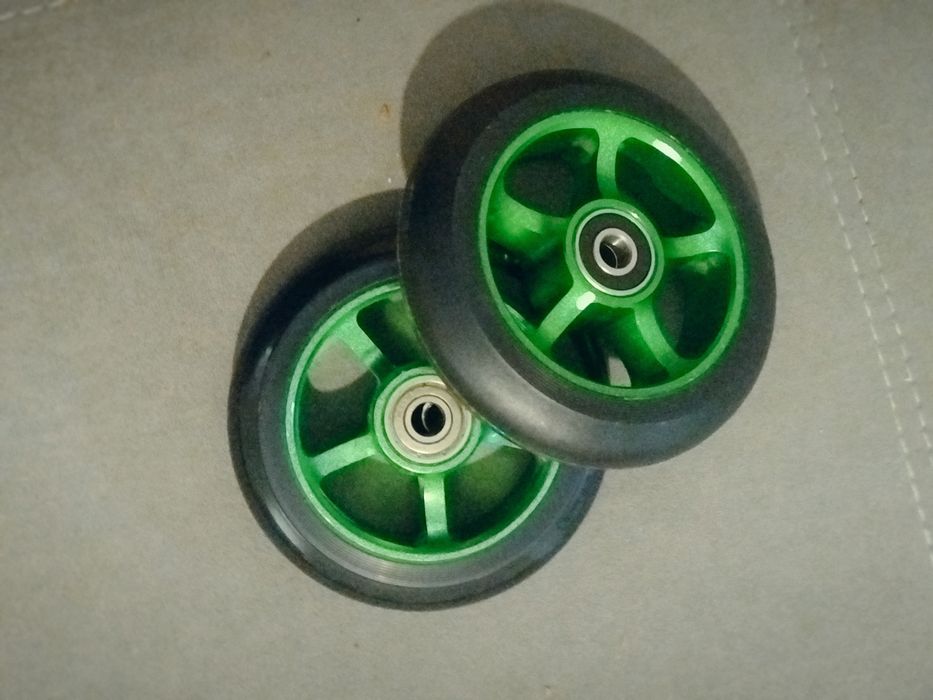 Продам колёсики просто так не пишите