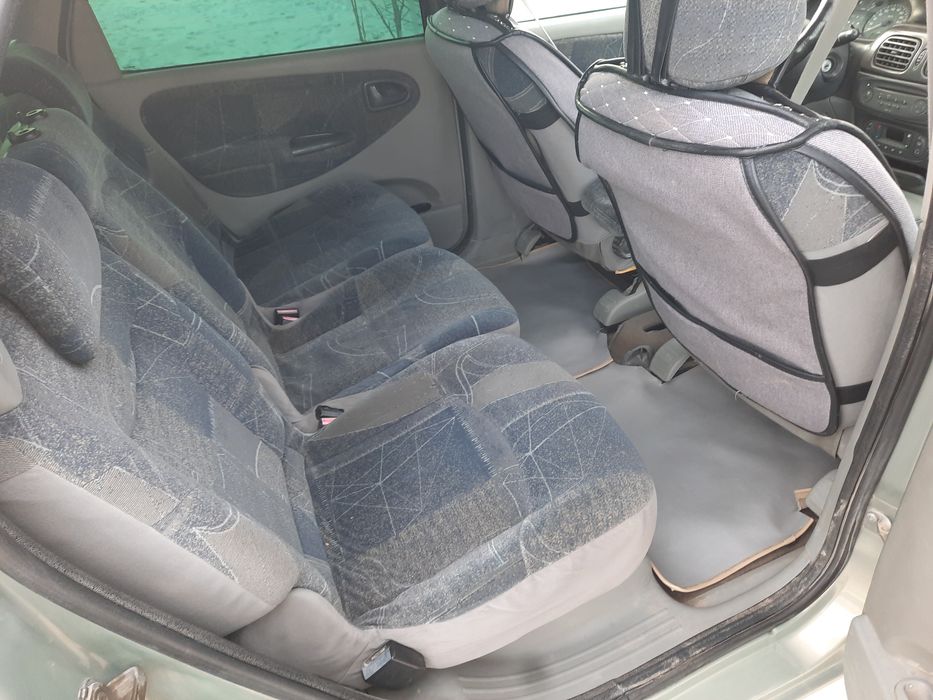 Продам Рено Скеник 2001г. В, об.1.6л КПП Автомат, Газ-Бензин, цена 2,2