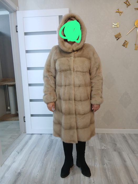 Продам норковую шубу