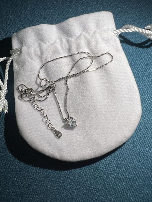 Продам серебрянную цепочку