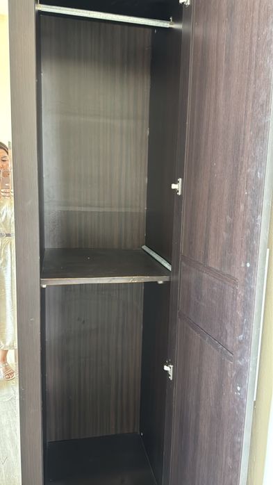 Шкаф б/у. Подходит для спальни