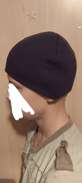 Спортивная шапочка